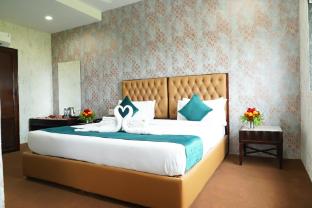 hotel the divine inn