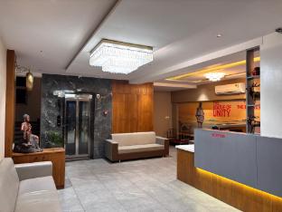 hotel the divine inn