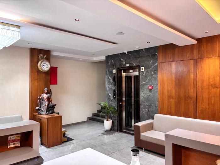 hotel the divine inn