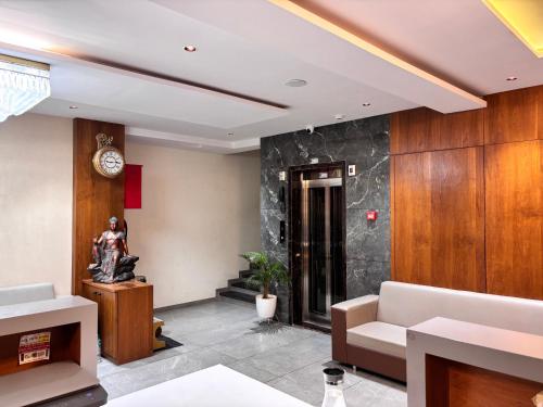 hotel the divine inn