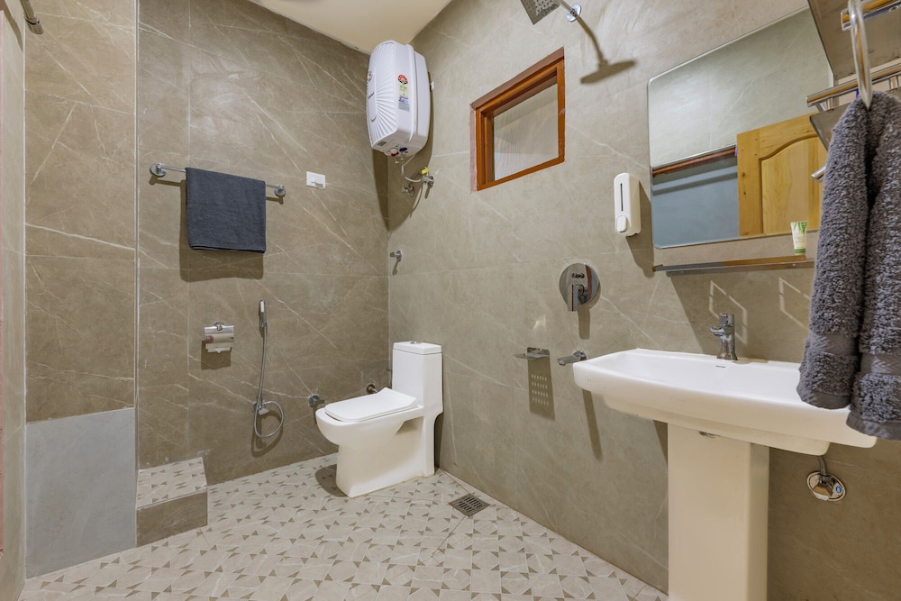 palm residency kasol