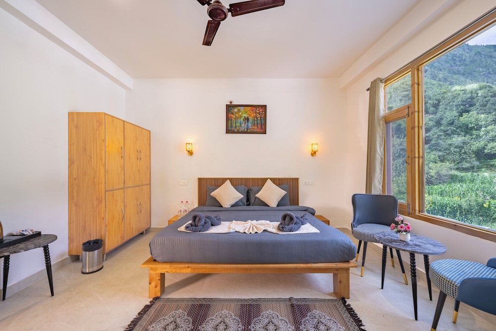 palm residency kasol