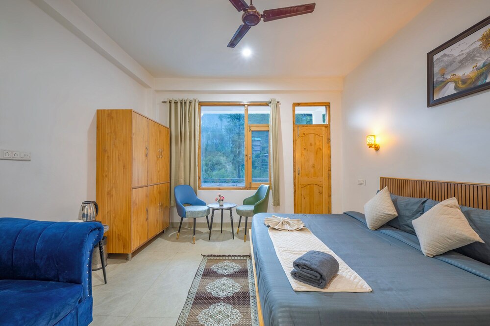 palm residency kasol