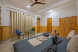 palm residency kasol