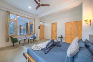 palm residency kasol