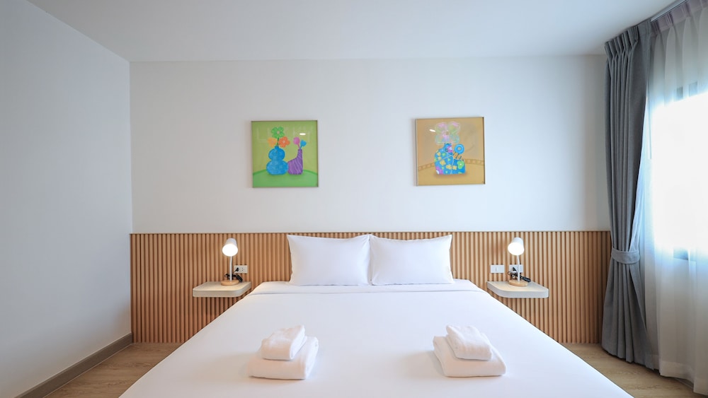 b2 ubon airport premier hotel