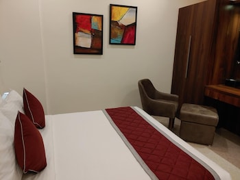coastal grandcassa times electronic city