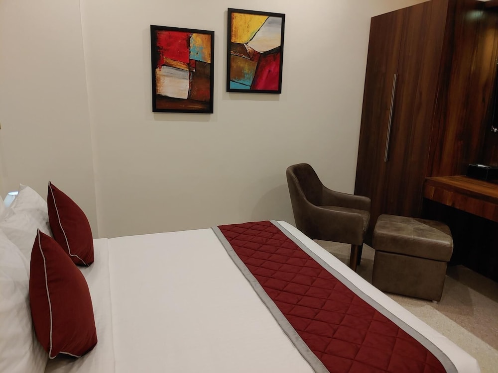 coastal grandcassa times electronic city
