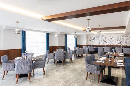 Mj Sarovar Portico Haridwar,,4 star