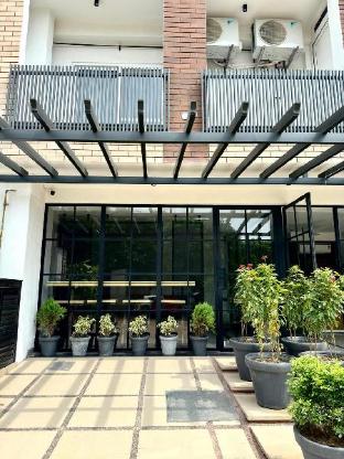 street studio by lime tree hotels