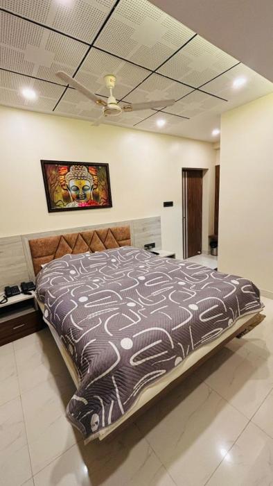 hotel vivaanta