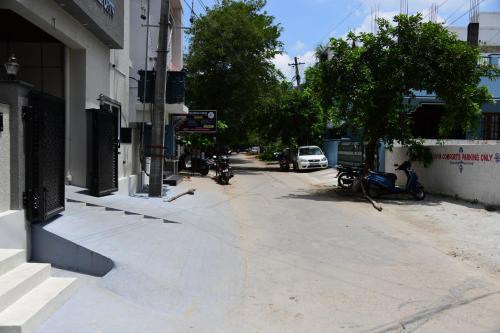 divya comforts 2 bhk