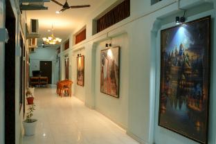 hotel ramlalla palace