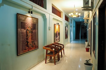 hotel ramlalla palace