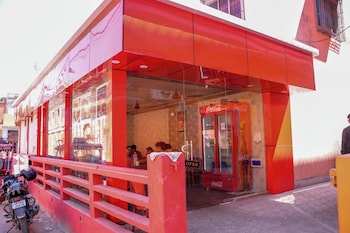 hotel ramlalla palace