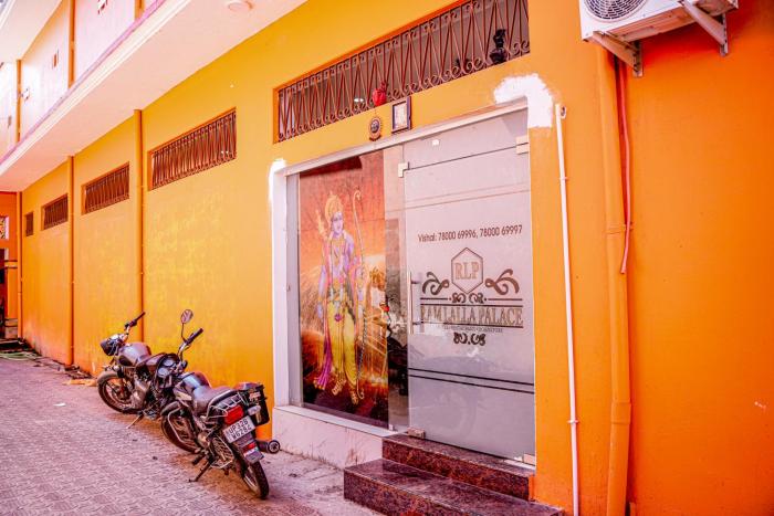 hotel ramlalla palace