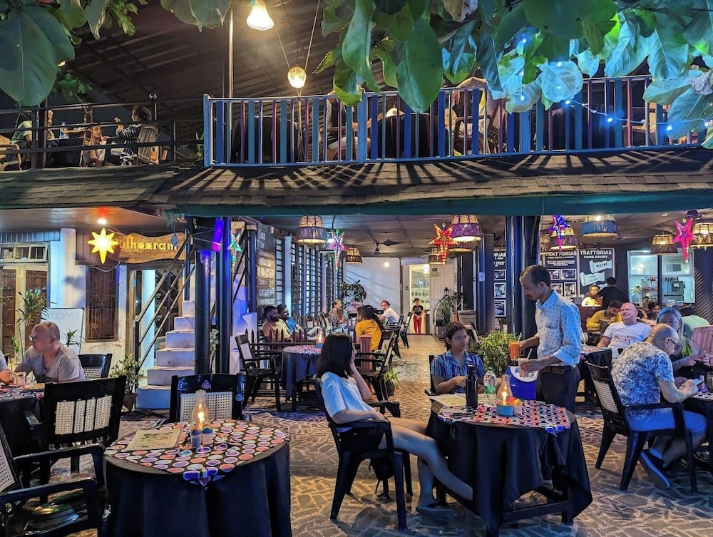 puthooram sea view resort varkala