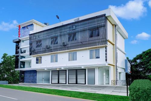 grand in parassini by staymax