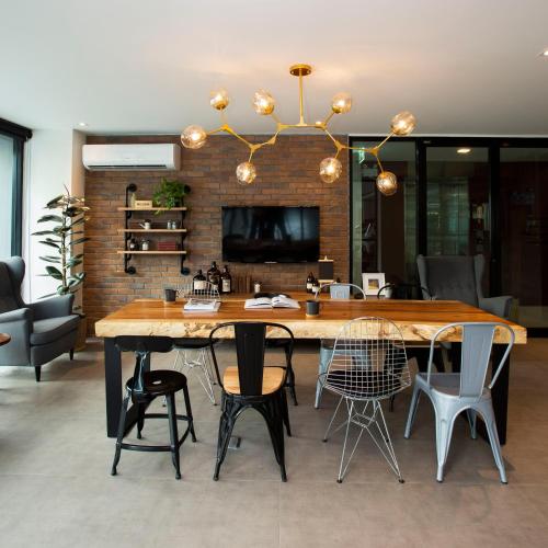 parrish serviced apartment