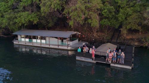 chobe house villa and chalets