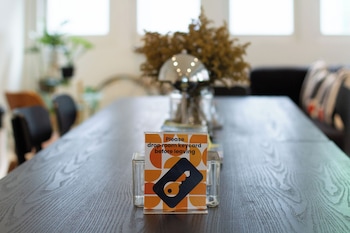 dear sunday hometel bangkok