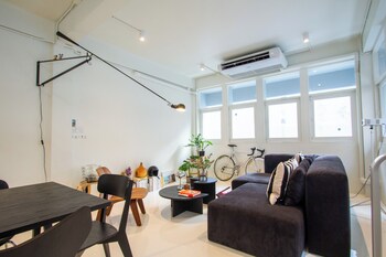 dear sunday hometel bangkok