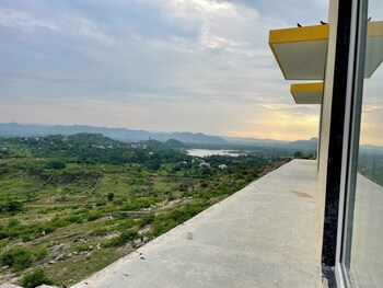 mount villa udaipur