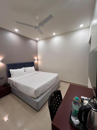 the lotaz hotel