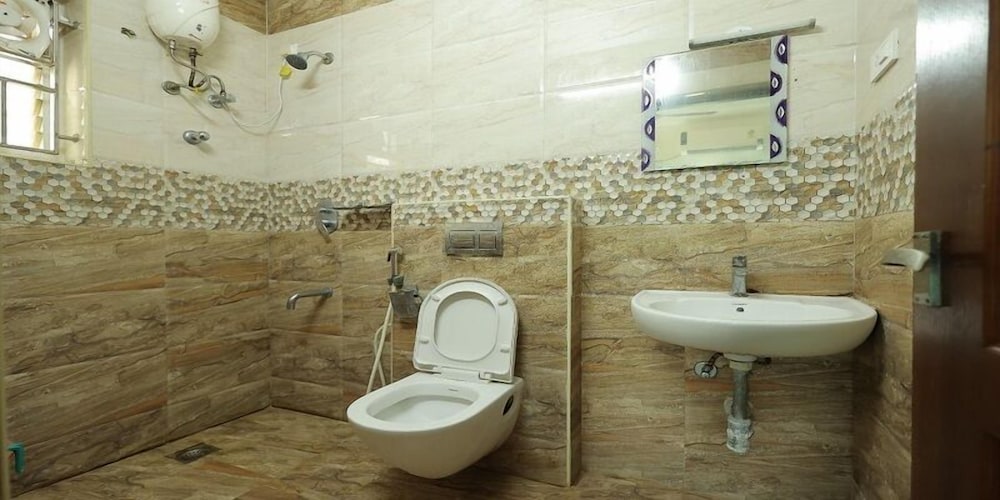 kovalam studio villa