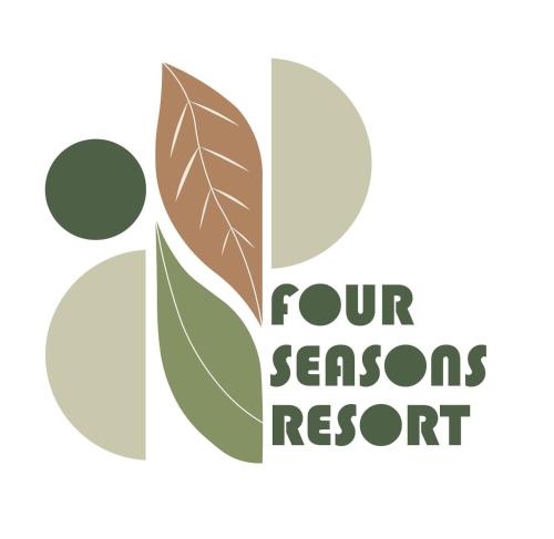 Four Seasons Resort,,3 star