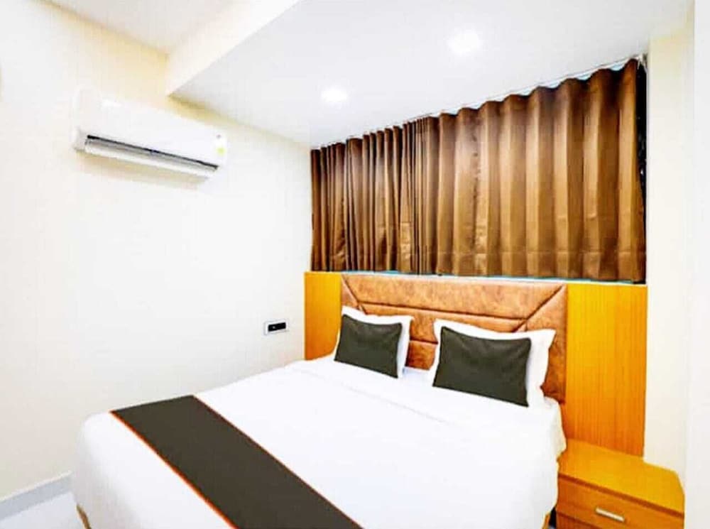 hotel exotic