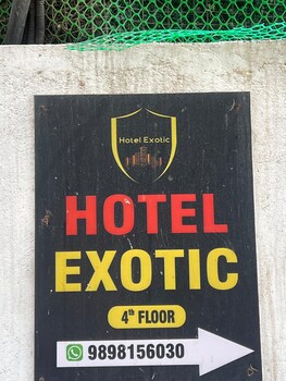 hotel exotic