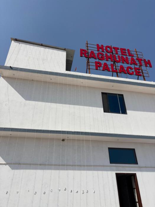 hotel raghunath palace