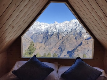 bluepoppy resort auli