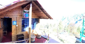 bluepoppy resort auli