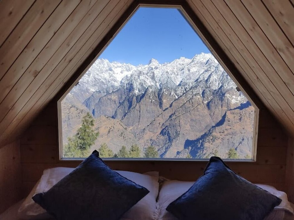bluepoppy resort auli