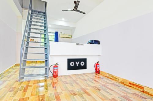 Hotel O Stayo Inn,,3 star