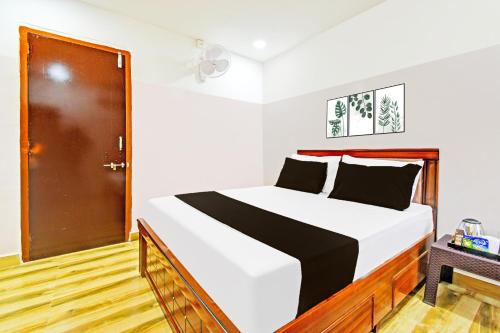 Hotel O Stayo Inn,,3 star