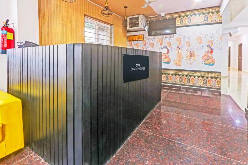 Super Townhouse Qualia Elite S R Nagar,,4 star