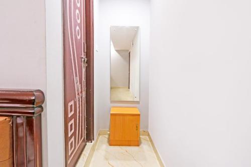 super townhouse qualia elite s r nagar