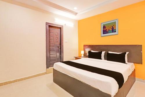 Hotel O M&N Grand,,3 star