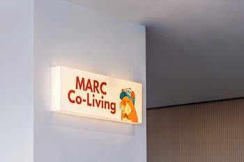 Marc Co - Living,,3 star