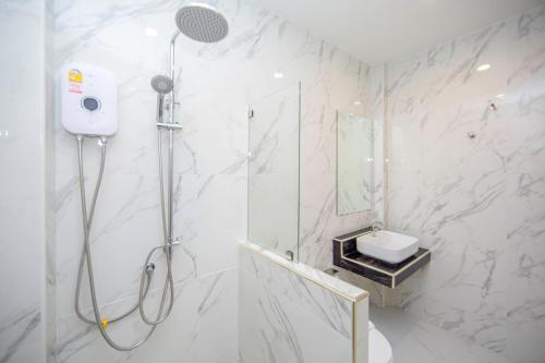 one sakon nakhon hotel