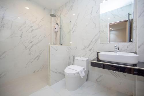 one sakon nakhon hotel