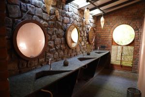 Bamboo And Bricks Resorts,,2 star