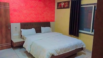 hotel kuber vatika by grb