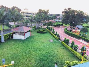 hotel kuber vatika by grb