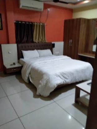 hotel kuber vatika by grb