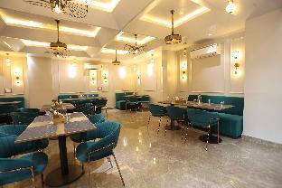 Hotel Trinay,,3 star