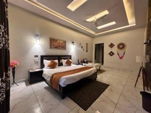 hotel tulsi inn